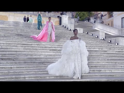 Valentino | Haute Couture Fall Winter 2022/2023 | Full