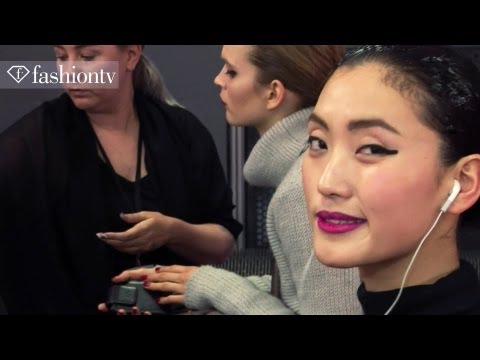 Hair & Makeup – Makeup Backstage at Kenzo Fall