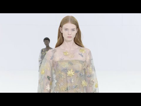 Fendi | Haute Couture Fall Winter 2022/2023 | Full