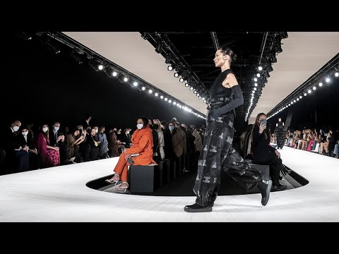 Max Mara | Fall Winter 2022/2023 | Full Show