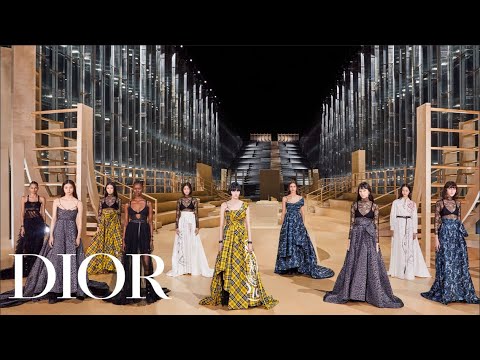 Dior Fall 2022 Show