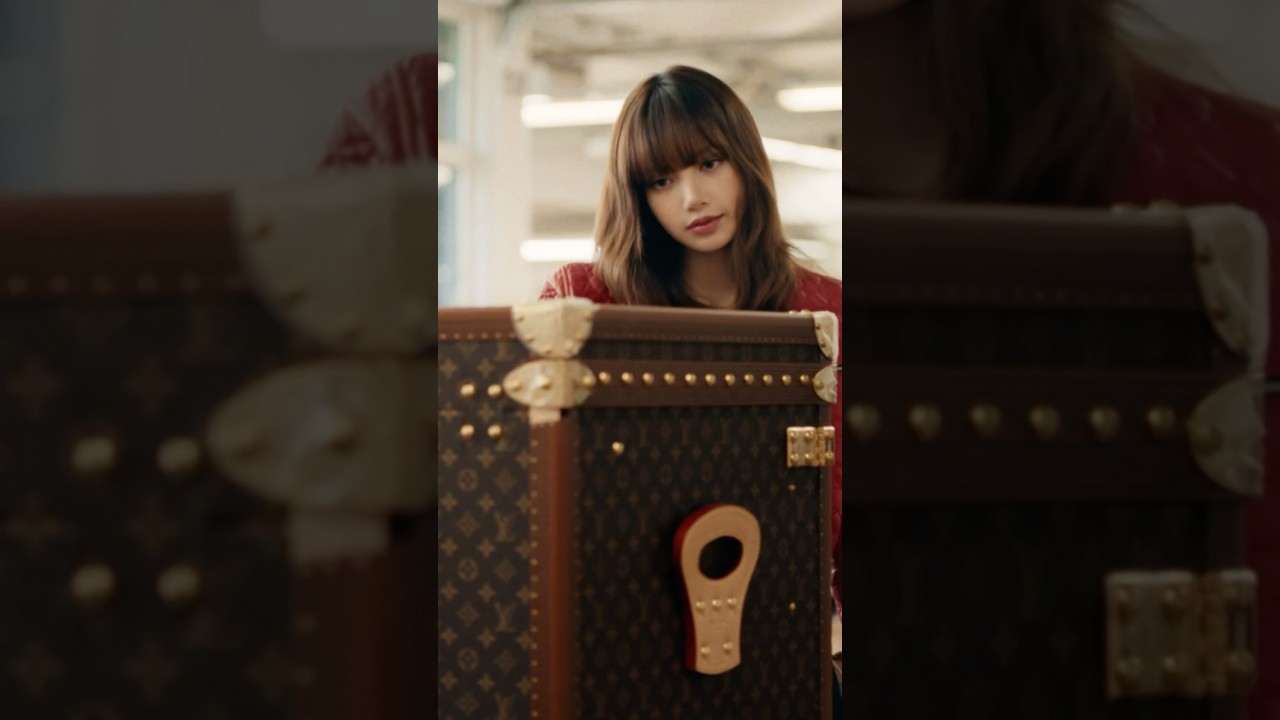 #Lisa #LVSS25 #LouisVuitton #NicolasGhesquiere